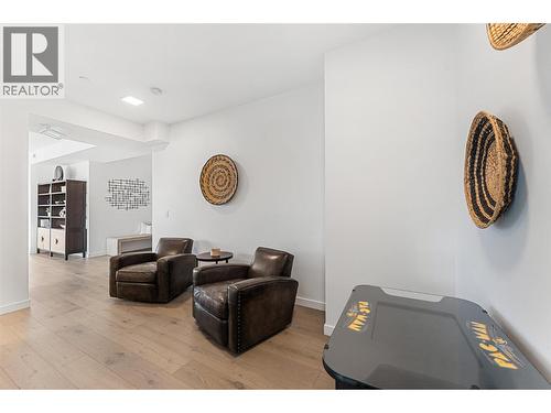 4071 Lakeshore Road Unit# 402, Kelowna, BC - Indoor Photo Showing Other Room