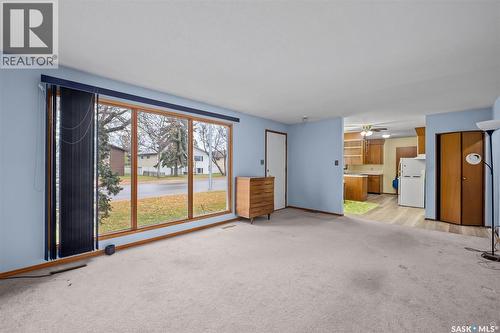 441 28Th Street E, Prince Albert, SK - Indoor Photo Showing Other Room