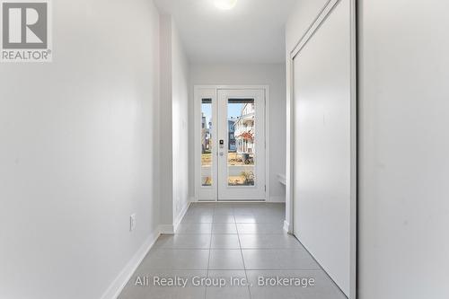 750 Kinstead Private, Ottawa, ON - Indoor Photo Showing Other Room