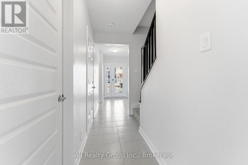 750 Kinstead Private, Ottawa, ON - Indoor Photo Showing Other Room
