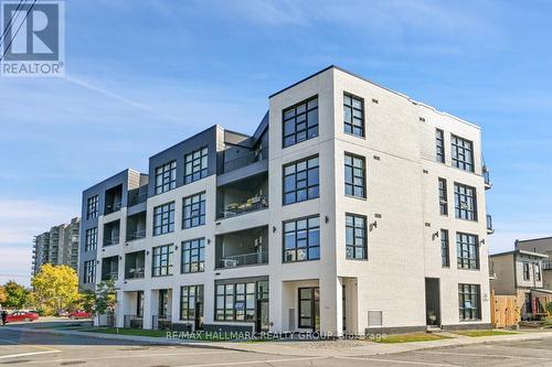 103 - 101 PINHEY STREET  Ottawa, ON K1Y 1T7