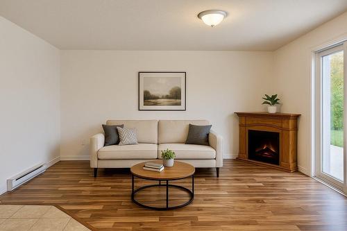 Salon - 1-95 Rue Du Stratus, Gatineau (Hull), QC - Indoor Photo Showing Living Room