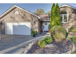 217 BEECHWOOD Drive  Lakeshore, ON N0R 1A0