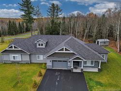 955 Main ST  Grand Falls, NB E3Z 2W3