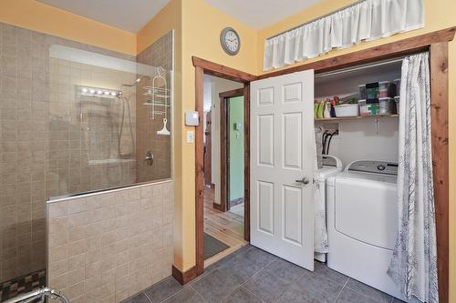 Salle de bains - 2371 Route 343, Saint-Côme, QC - Indoor Photo Showing Laundry Room