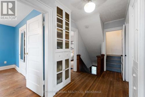 6275 Pine Grove Avenue, Niagara Falls (Dorchester), ON - Indoor Photo Showing Other Room