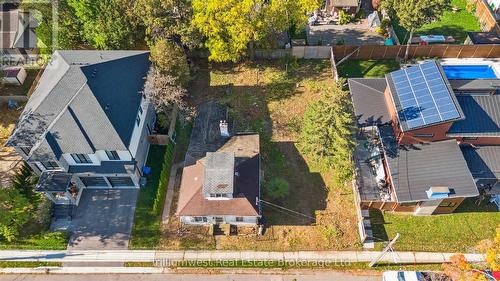 18 JANE STREET  Guelph (St. George's), ON N1E 4T3