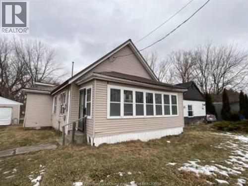 253 KING STREET East  Chatham, ON N7M 3N3