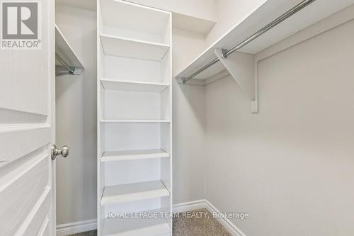 525 Rowers Way, Ottawa, ON - Indoor With Storage