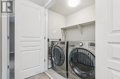 525 Rowers Way, Ottawa, ON - Indoor Photo Showing Laundry Room