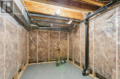 525 Rowers Way, Ottawa, ON - Indoor Photo Showing Basement