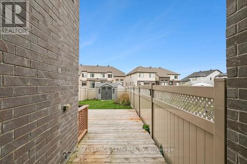 525 Rowers Way, Ottawa, ON - Outdoor With Exterior