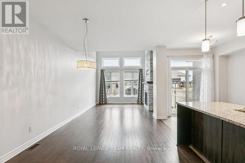 525 Rowers Way, Ottawa, ON - Indoor