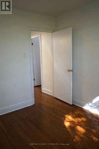 2 - 461 Eglinton Avenue E, Toronto, ON - Indoor Photo Showing Other Room