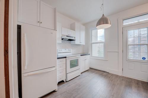 Kitchen - 87 Rue Galt, Montréal (Verdun/Île-Des-Soeurs), QC - Indoor Photo Showing Kitchen