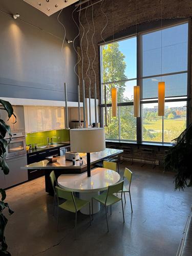 Kitchen - 220-2600 Rue William-Tremblay, Montréal (Rosemont/La Petite-Patrie), QC - Indoor