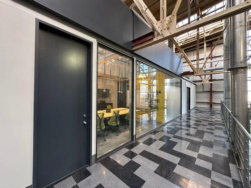 Hall - 220-2600 Rue William-Tremblay, Montréal (Rosemont/La Petite-Patrie), QC - Indoor Photo Showing Other Room