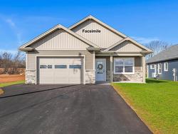 89 Samantha Lane  Cornwall, PE C0A 1H0