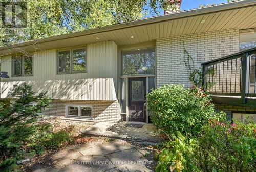 5 Cedar Drive, Caledon, ON - Outdoor
