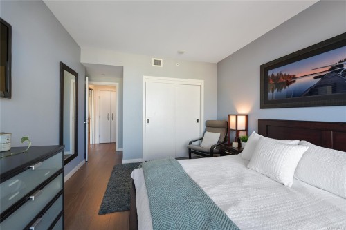 1003-707 Courtney St, Victoria, BC - Indoor Photo Showing Bedroom