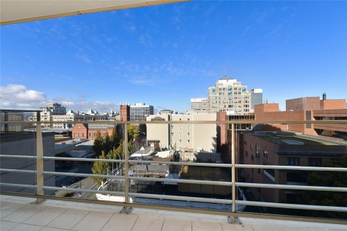 1003-707 Courtney St, Victoria, BC - Outdoor