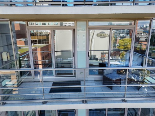 1003-707 Courtney St, Victoria, BC - Outdoor With Balcony