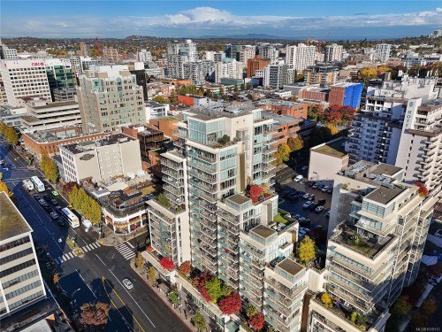 1003-707 Courtney St, Victoria, BC - Outdoor With View