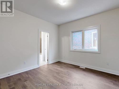 19 Aida Place, Richmond Hill, ON - Indoor Photo Showing Other Room