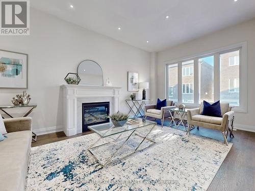 19 Aida Place, Richmond Hill, ON - Indoor Photo Showing Living Room With Fireplace