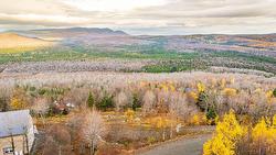 Ch. du Sommet  Notre-Dame-Des-Bois, QC J0B 2E0