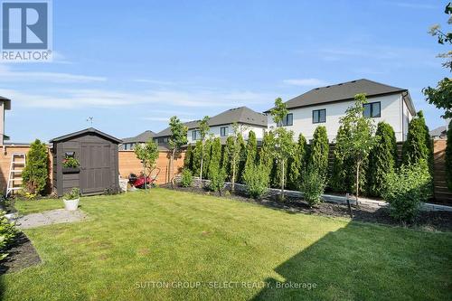 1894 Fountain Grass Drive, London South (South B), ON - Outdoor