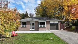 109 MEADOWBANK ROAD  Newmarket, ON L3Y 2Z1