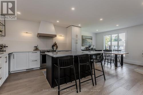 333 ST PAUL STREET  Burlington, ON L7R 3K2