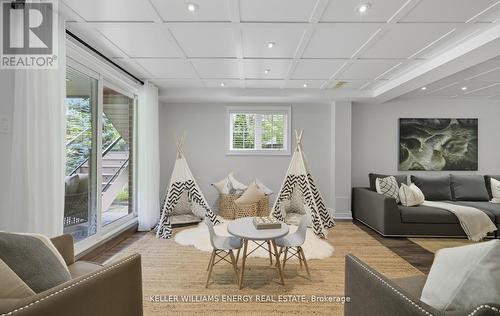 28 Coach Crescent, Whitby (Taunton North), ON - Indoor Photo Showing Living Room