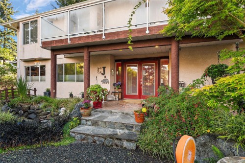 A-6599 Central Saanich Rd, Central Saanich, BC 