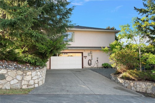 A-6599 Central Saanich Rd, Central Saanich, BC 