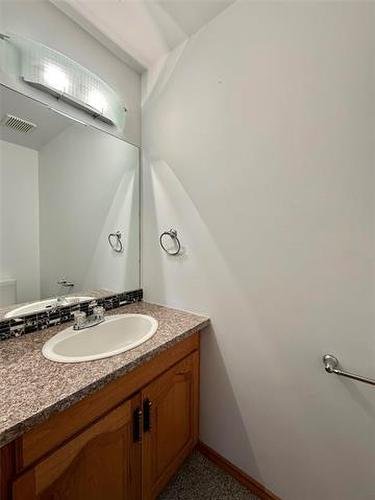 843 Templeton Ave, Winnipeg, MB 