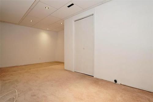 843 Templeton Ave, Winnipeg, MB 