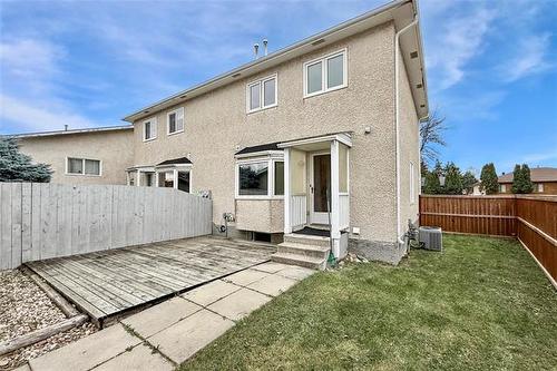 843 Templeton Ave, Winnipeg, MB 