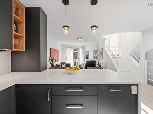 1 1345 Dresden Row, Halifax, NS 