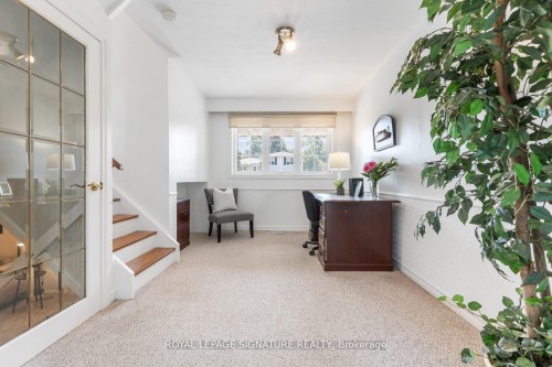 1469 Hillgrove Road, Mississauga, ON - Indoor