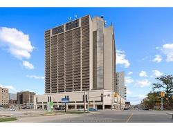 2701-150 PARK  Windsor, ON N9A 7A2