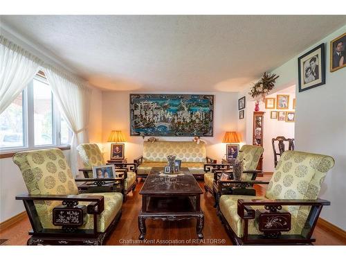 7 Balmoral Road, Chatham, ON 