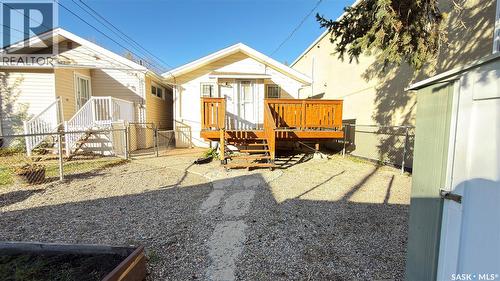 2041 Mctavish Street, Regina, SK - Outdoor With Deck Patio Veranda