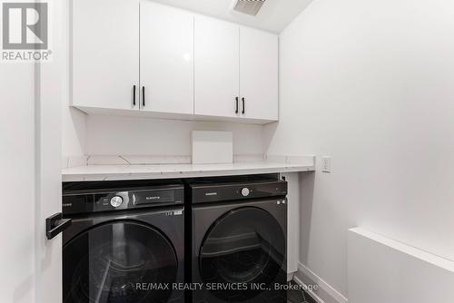 49 Greendowns Drive, Toronto, ON - Indoor Photo Showing Laundry Room