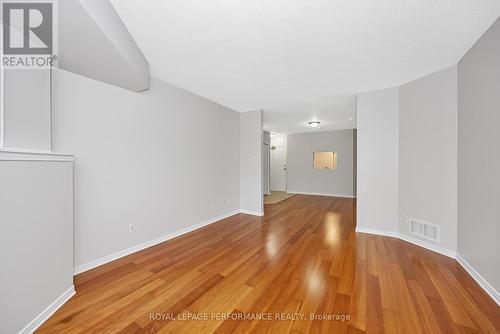 2 - 80 Briargate Private, Ottawa, ON - Indoor Photo Showing Other Room