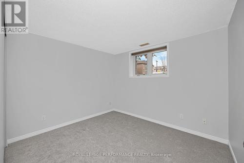 2 - 80 Briargate Private, Ottawa, ON - Indoor Photo Showing Other Room