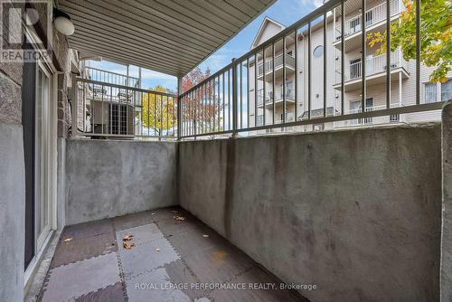 2 - 80 Briargate Private, Ottawa, ON - Outdoor