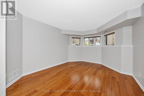 2 - 80 Briargate Private, Ottawa, ON - Indoor Photo Showing Other Room