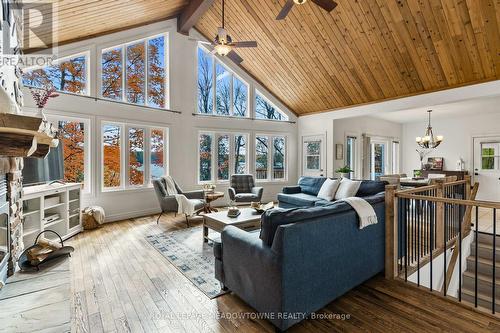 1658 Hospitality Road, Minden Hills, ON - Indoor